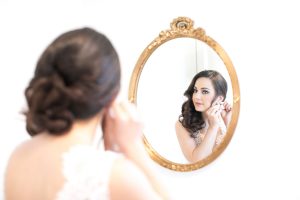 Real Talk: What To Expect With a Down Hairstyle At Your Wedding