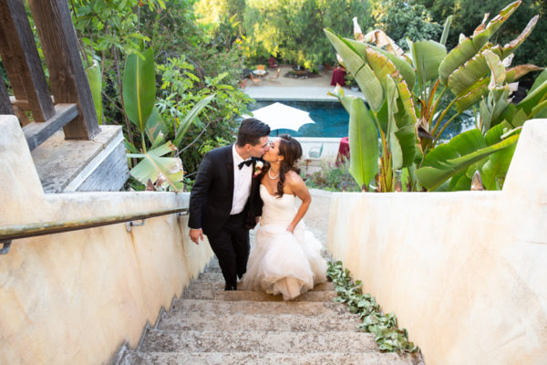 Read more about the article A Heartfelt Laid Back Wedding at The Mountain Mermaid in Topanga